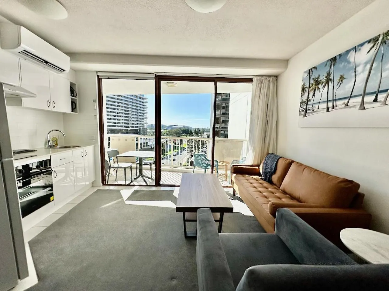 Broadbeach Central Apt 601 Gold Coast Apartment
